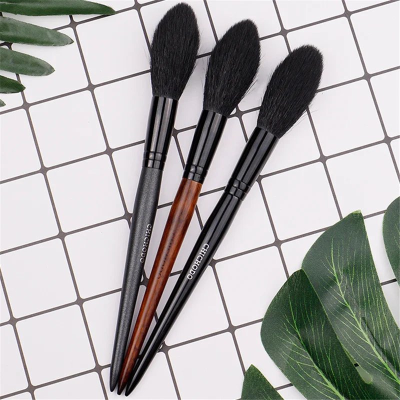 Long Handle Makeup Brushes Long Handle Makeup Brushes