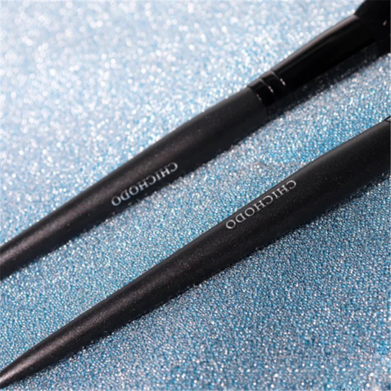 Long Handle Makeup Brushes Long Handle Makeup Brushes